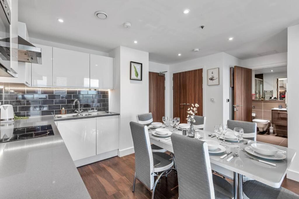 Amazing Britania 1 Bedroom Flat In London Bp40 Extérieur photo